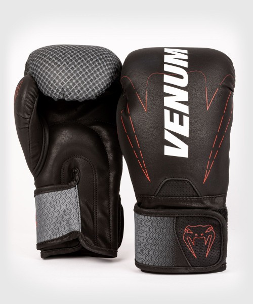 Venum Okinawa 3.0 Boxing Gloves black 16oz